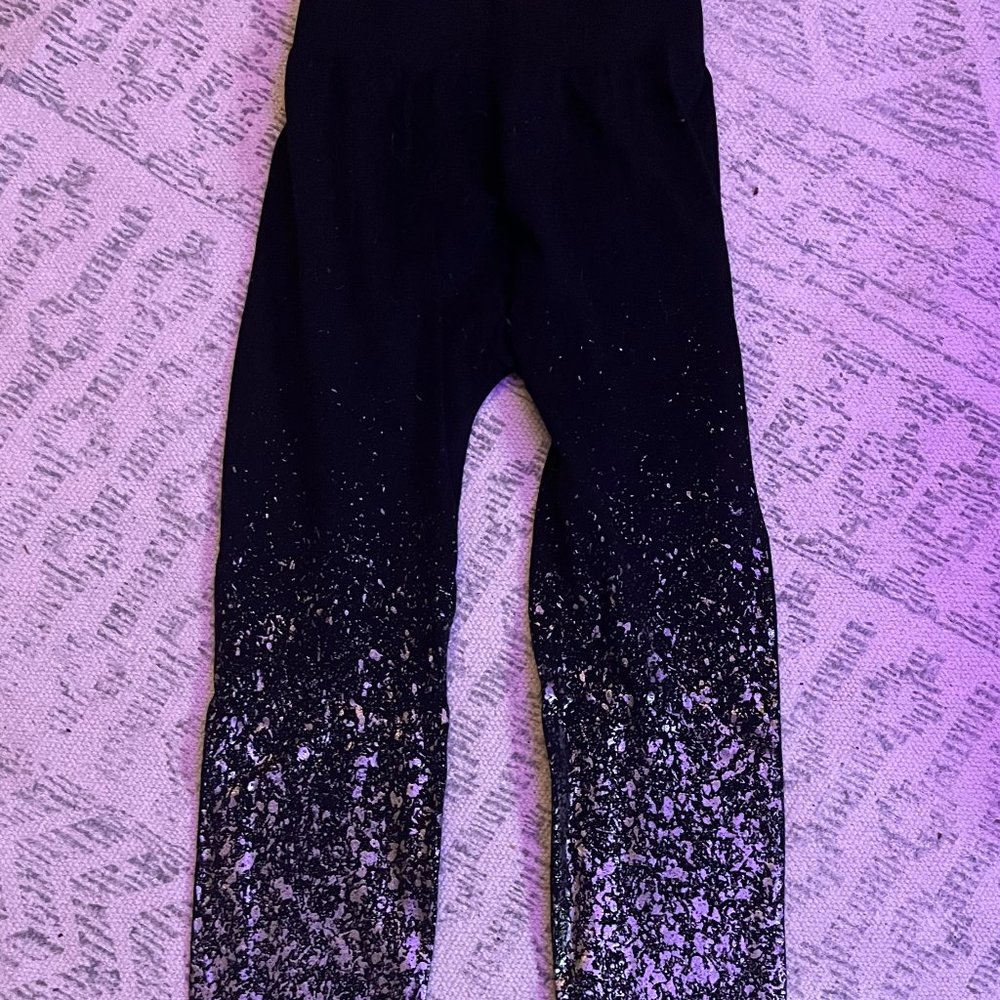 NIKIBIKI leggings ombre gold leaf leggings